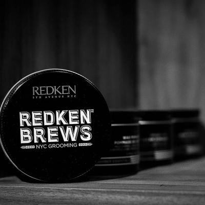 Redken Brews Clay Pomade Gel na vlasy pro muže 100 ml