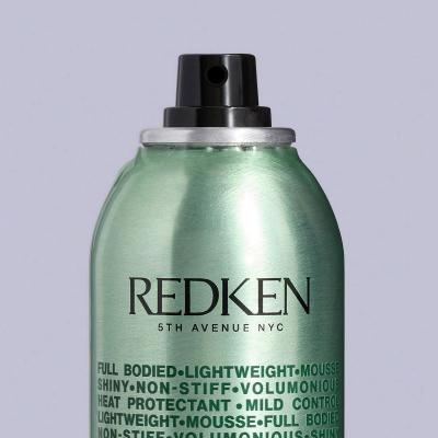 Redken Touchable Texture Volumizing Texture Whip Pro objem vlasů pro ženy 200 ml