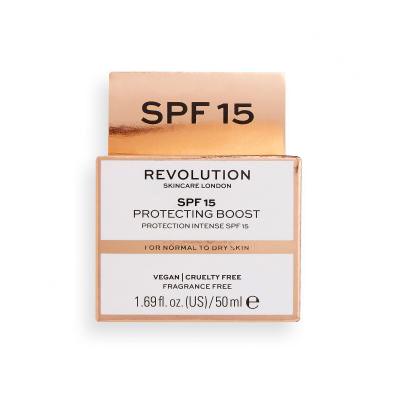 Revolution Skincare Moisture Cream Normal to Dry Skin SPF15 Denní pleťový krém pro ženy 50 ml