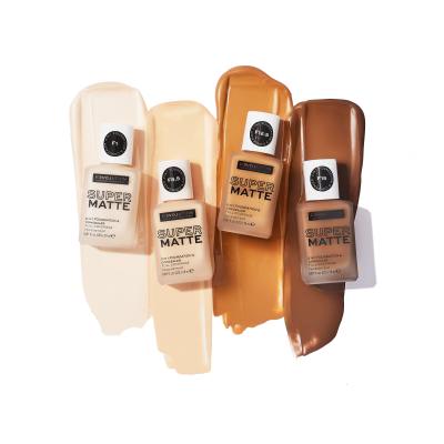 Revolution Relove Super Matte 2 in 1 Foundation &amp; Concealer Make-up pro ženy 24 ml Odstín F1