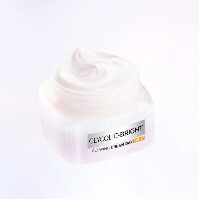 L&#039;Oréal Paris Glycolic-Bright Glowing Cream Day SPF17 Denní pleťový krém pro ženy 50 ml