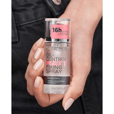 Catrice Oil-Control Matt Fixing Spray Fixátor make-upu pro ženy 50 ml