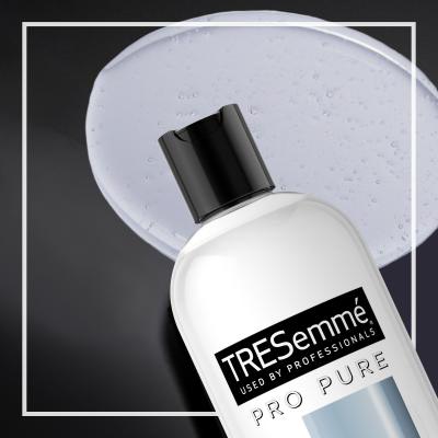 TRESemmé Pro Pure Airlight Volume Shampoo Šampon pro ženy 380 ml