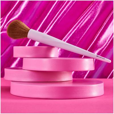 Essence Brush Blush &amp; Highlighter Brush Štětec pro ženy 1 ks