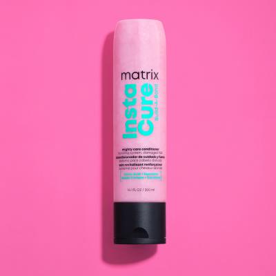 Matrix Instacure Build-A-Bond Mighty Care Conditioner Kondicionér pro ženy 300 ml