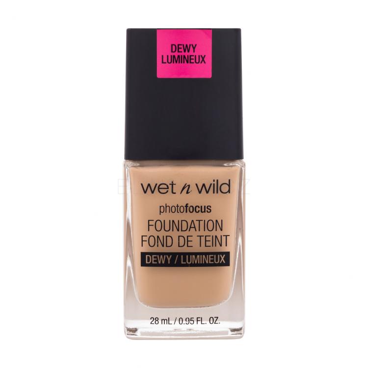 Wet n Wild Photo Focus Dewy Make-up pro ženy 28 ml Odstín Desert Beige